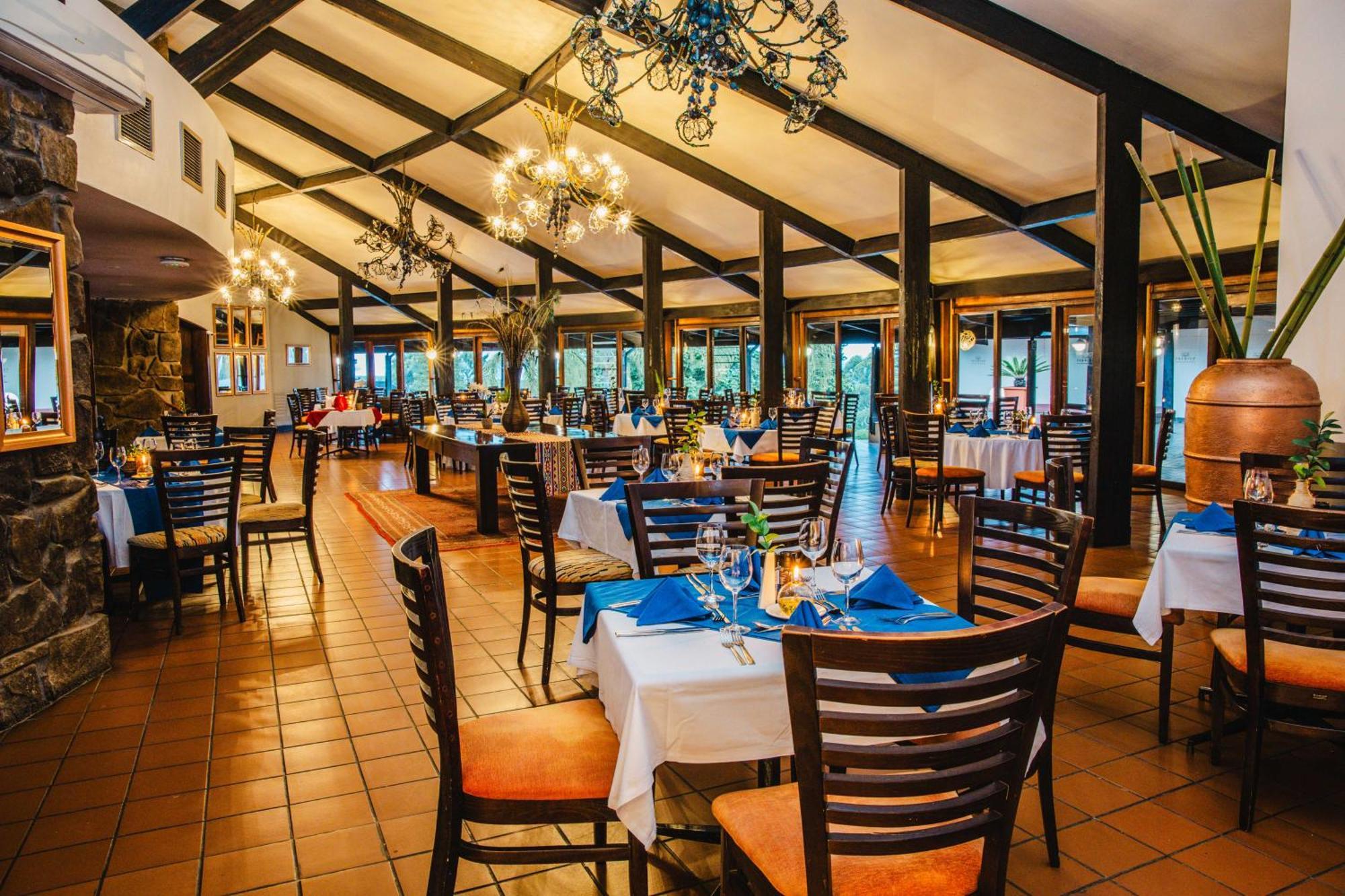 Premier Hotel The Winkler Уайт Ривър Екстериор снимка